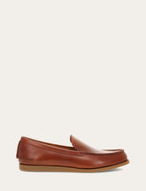 Saddle