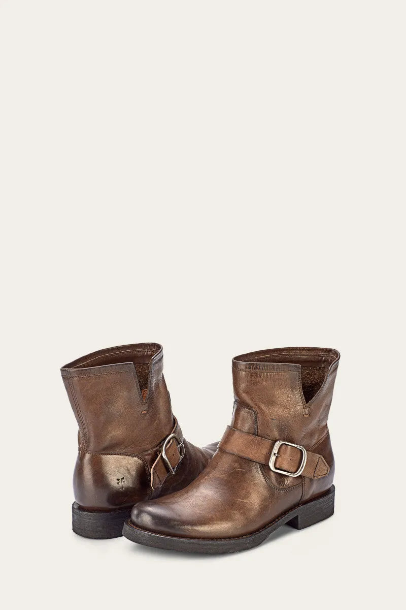 Tan