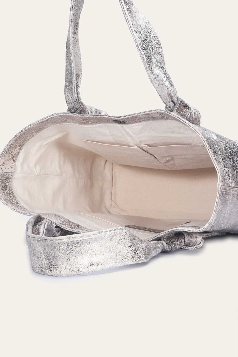 Cream Metallic