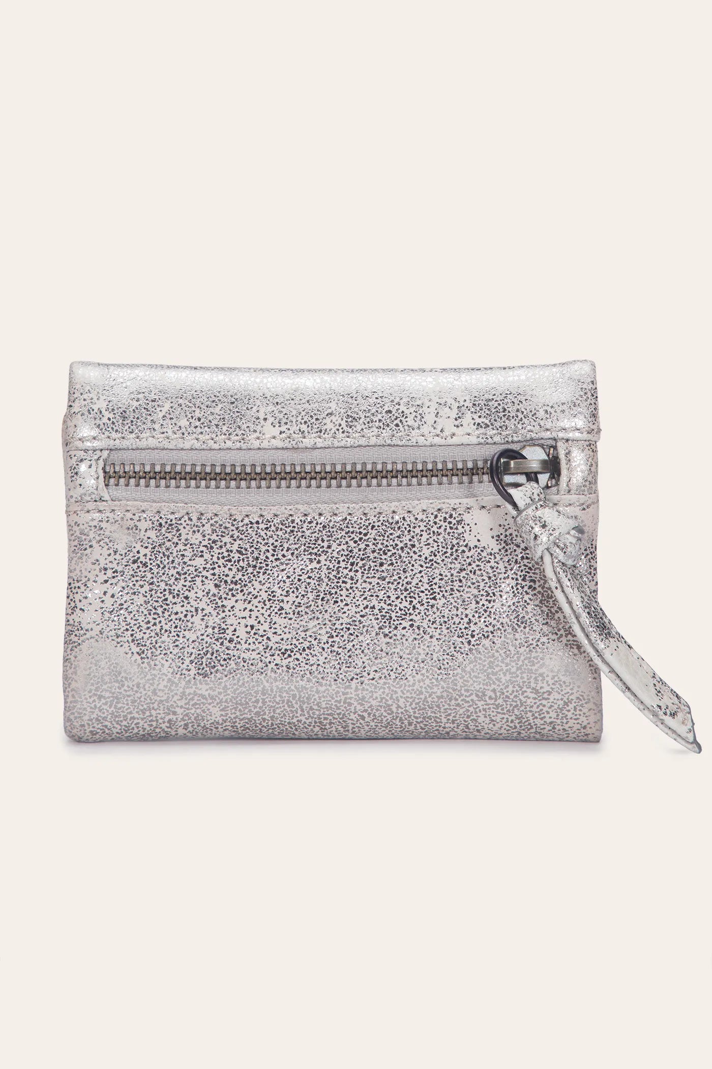 Cream Metallic
