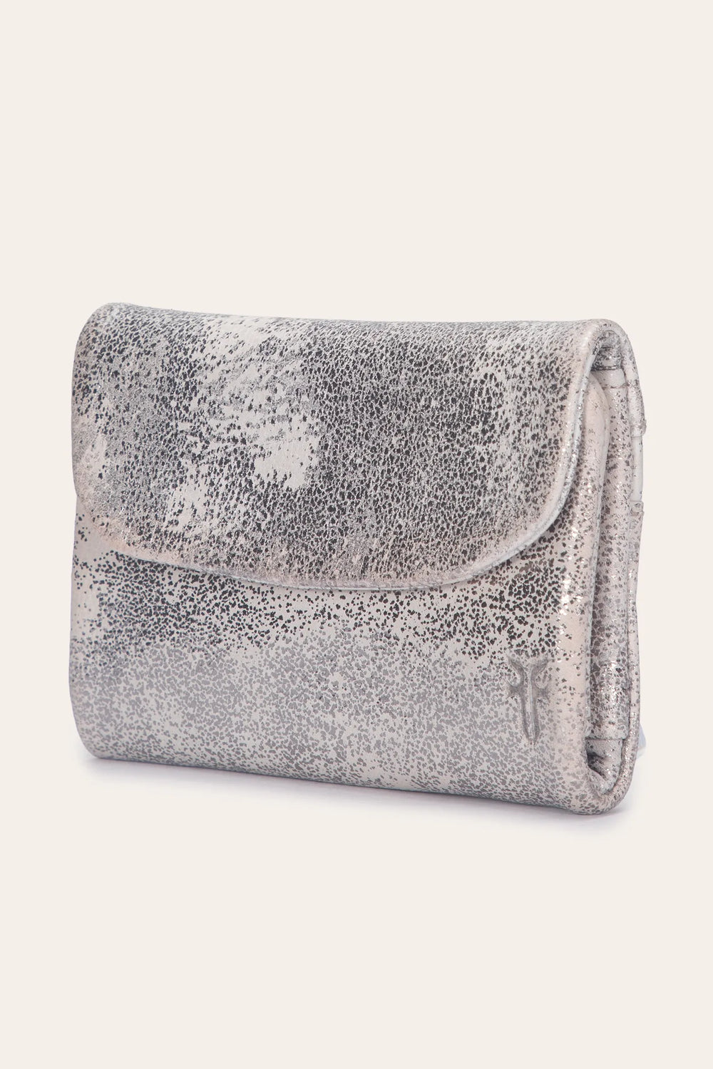 Cream Metallic