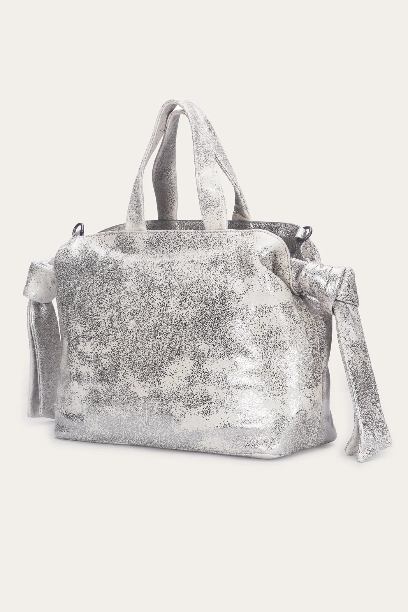 Cream Metallic