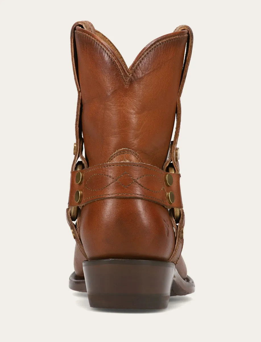 Saddle