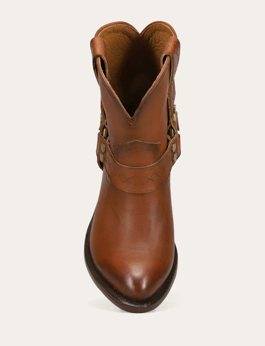 Saddle