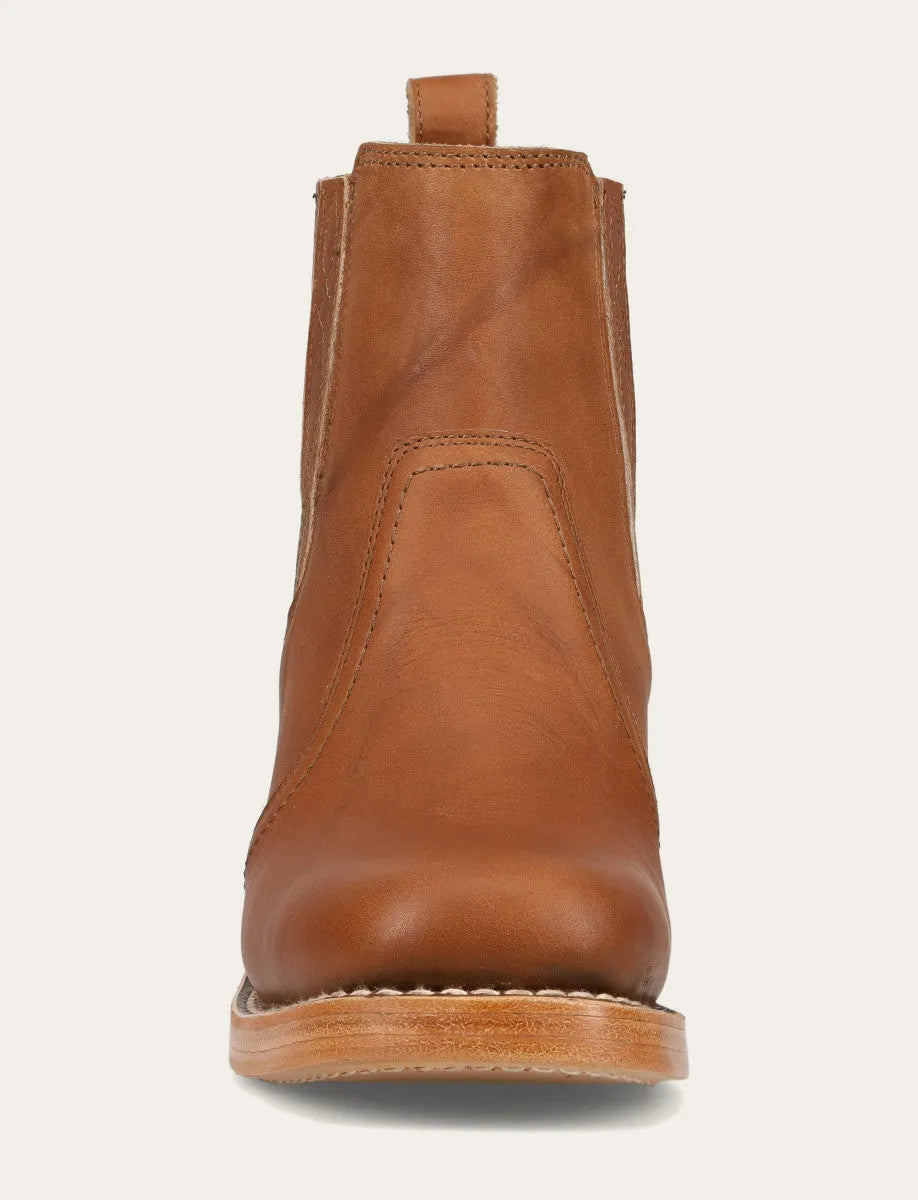 Saddle
