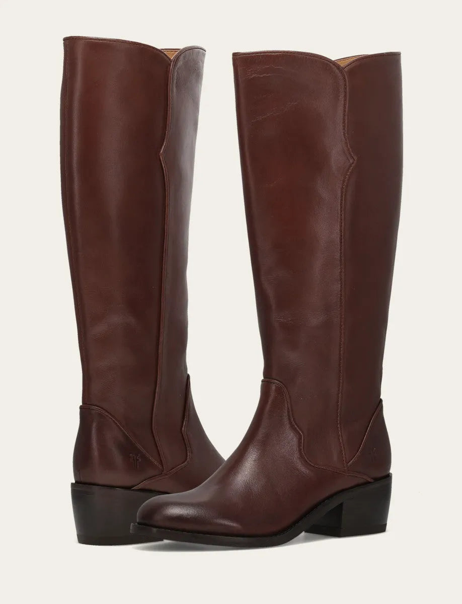 Saddle
