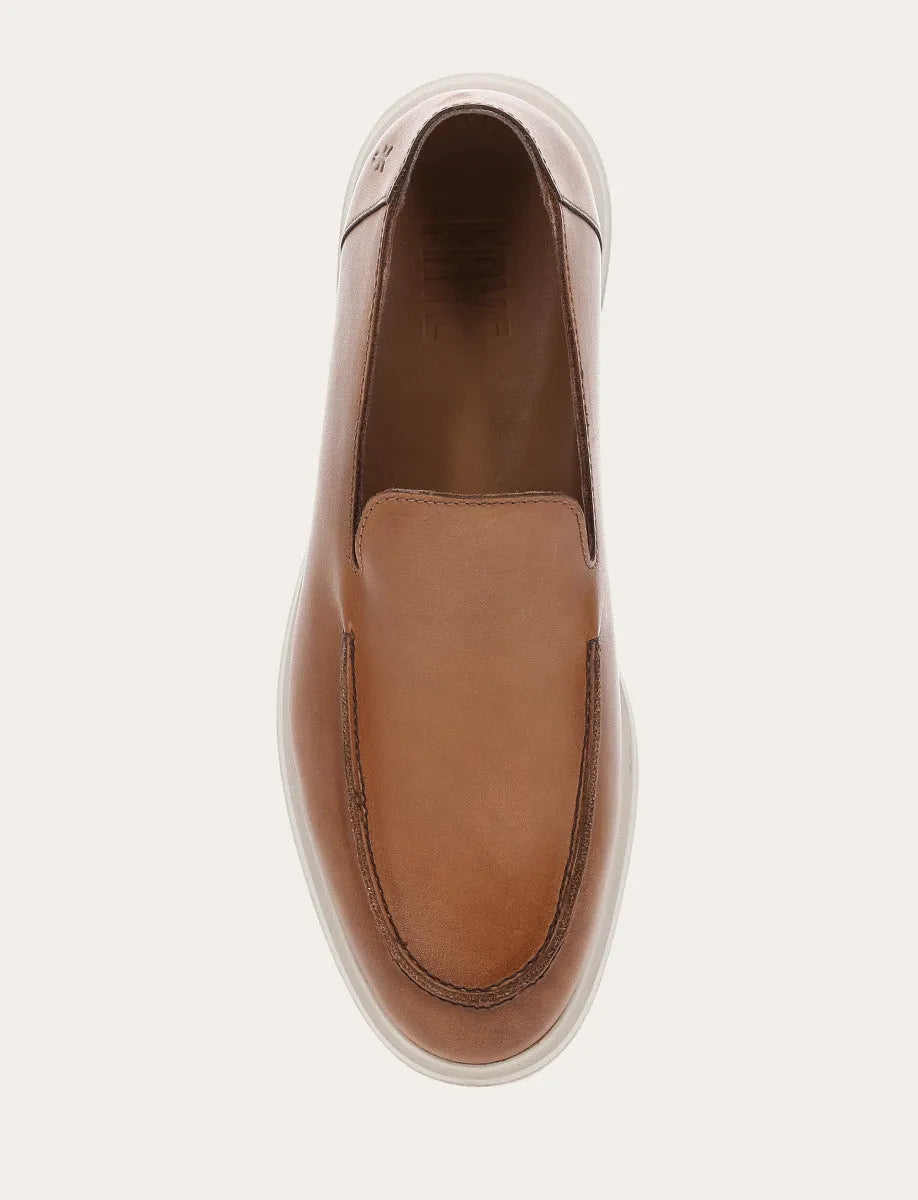 Saddle
