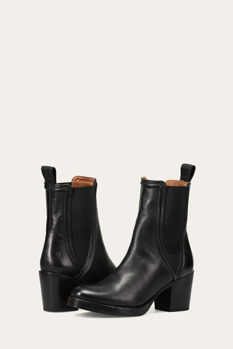 Frye Found Jean Chelsea