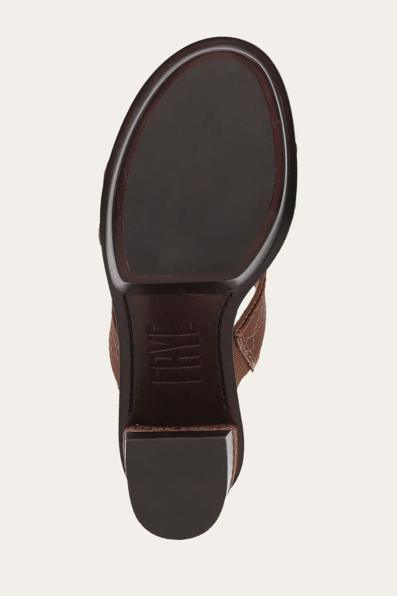 Saddle