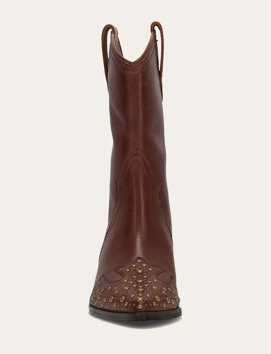 Saddle
