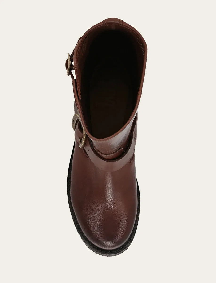 Antique Brown